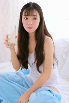 一屋暗灯